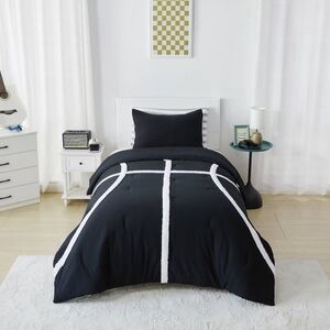 Sportopia Twin/XL Applique Court Comforter Kids Sports Bedding Soft Blanket